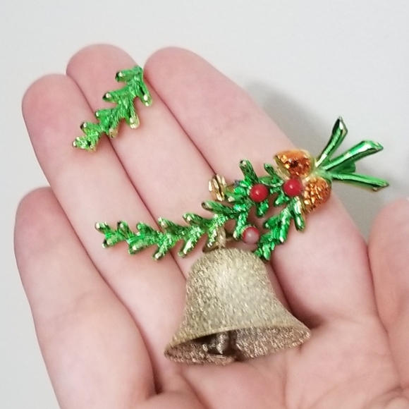 Fun vtg jingle bell earrings w damaged brooch - Picture 8 of 11